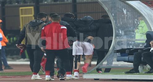 تقرير.."نحس أفريقيا يطارده".. 12 دقيقة أنهت موسم سعد سمير